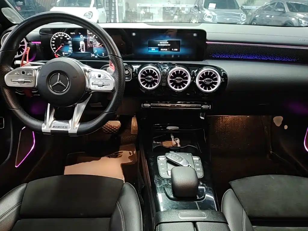 Mercedes-Benz A-Class — миниатюра 10