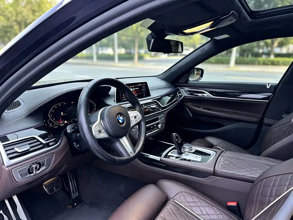 BMW 7 Series 7 2019 740Li Premium M Sport