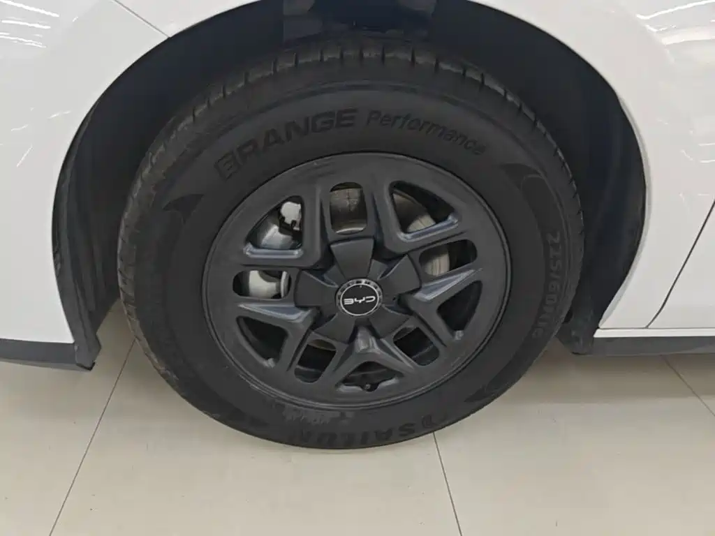 BYD Seal 05 DM-i — миниатюра 23