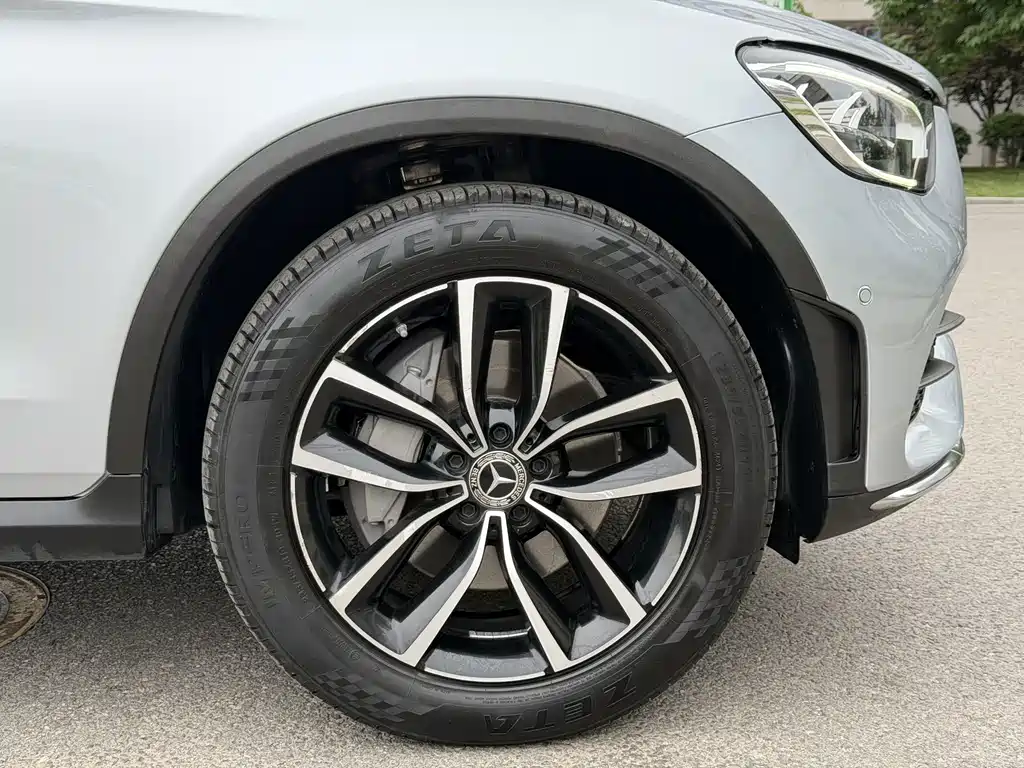 Mercedes-Benz GLC — миниатюра 12