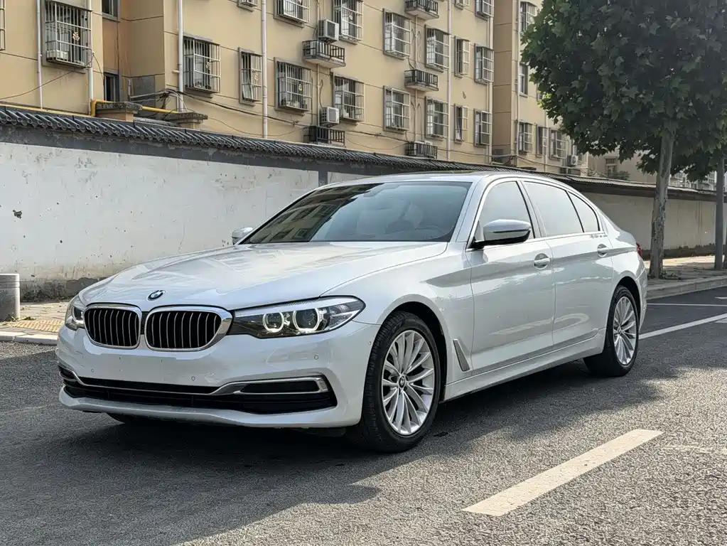 BMW 5 Series 2019