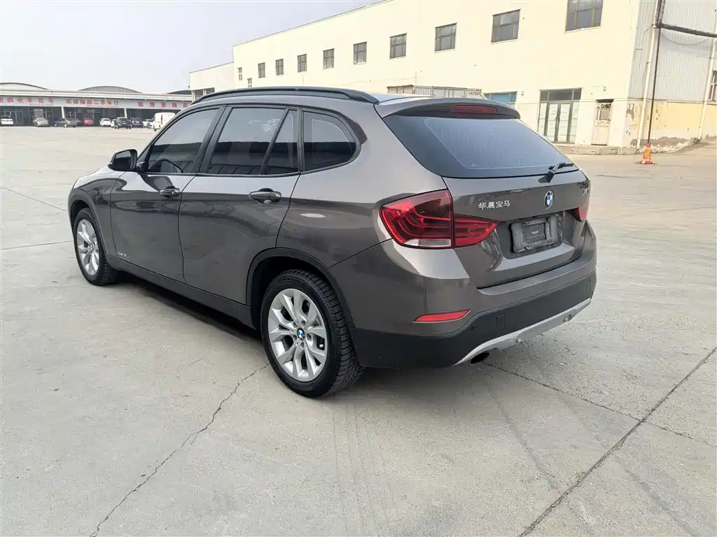 BMW X1 2013 sDrive18i Fashion