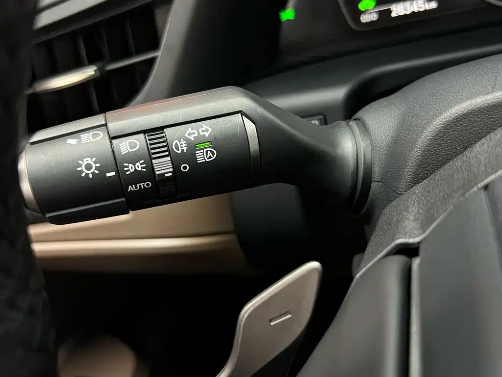 Lexus ES — миниатюра 21
