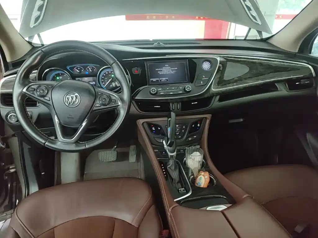 Buick Envision Plus — миниатюра 10