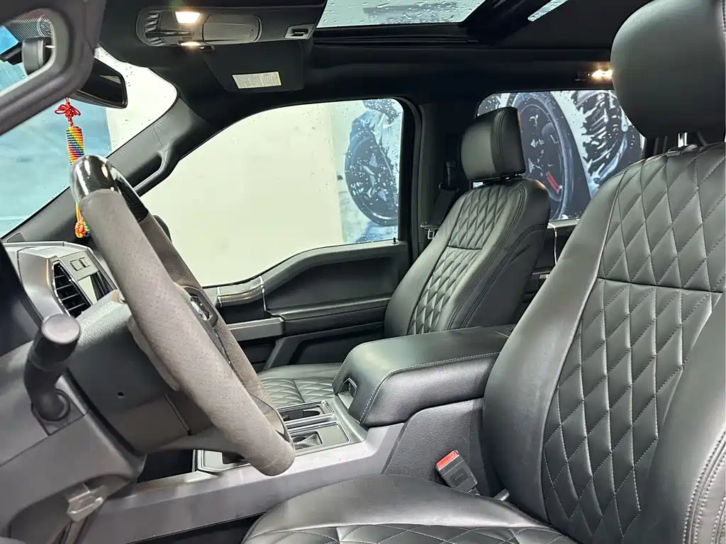 Ford F-150 Raptor — миниатюра 5