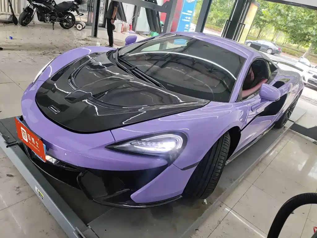 MCLAREN  570