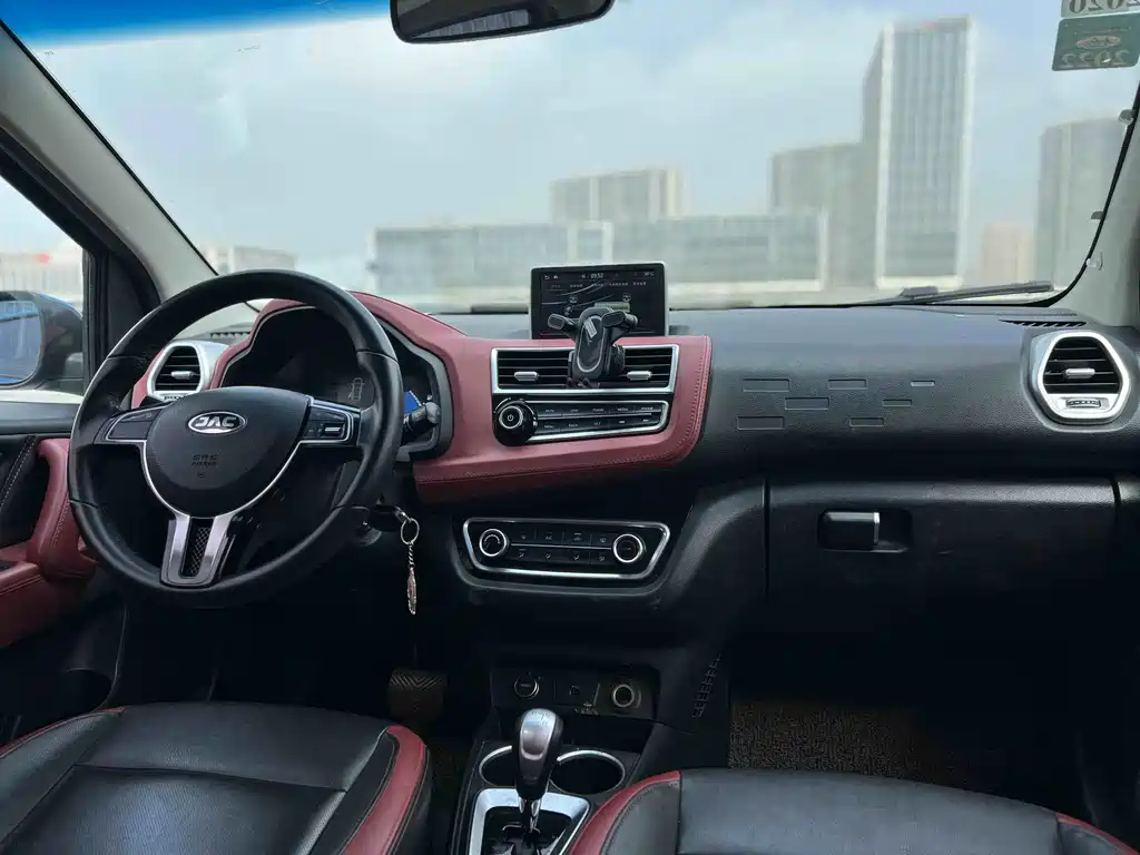 JAC JAC iEV6E — миниатюра 13