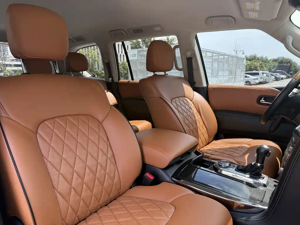 Nissan Patrol — миниатюра 23