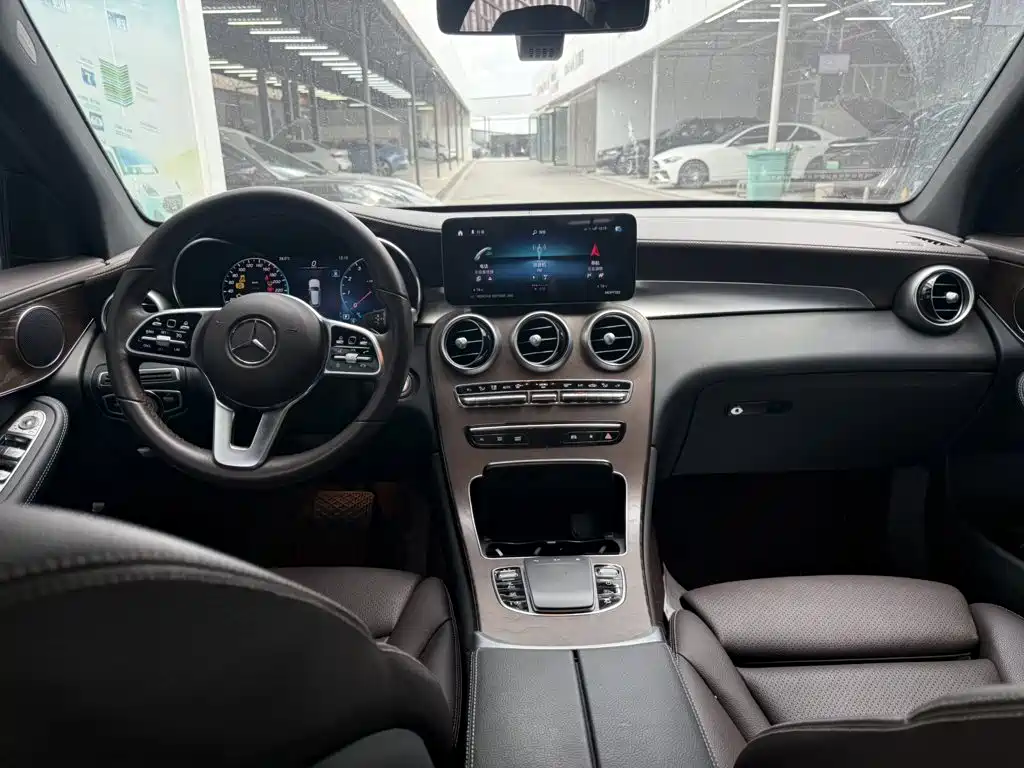 Mercedes-Benz GLC — миниатюра 4