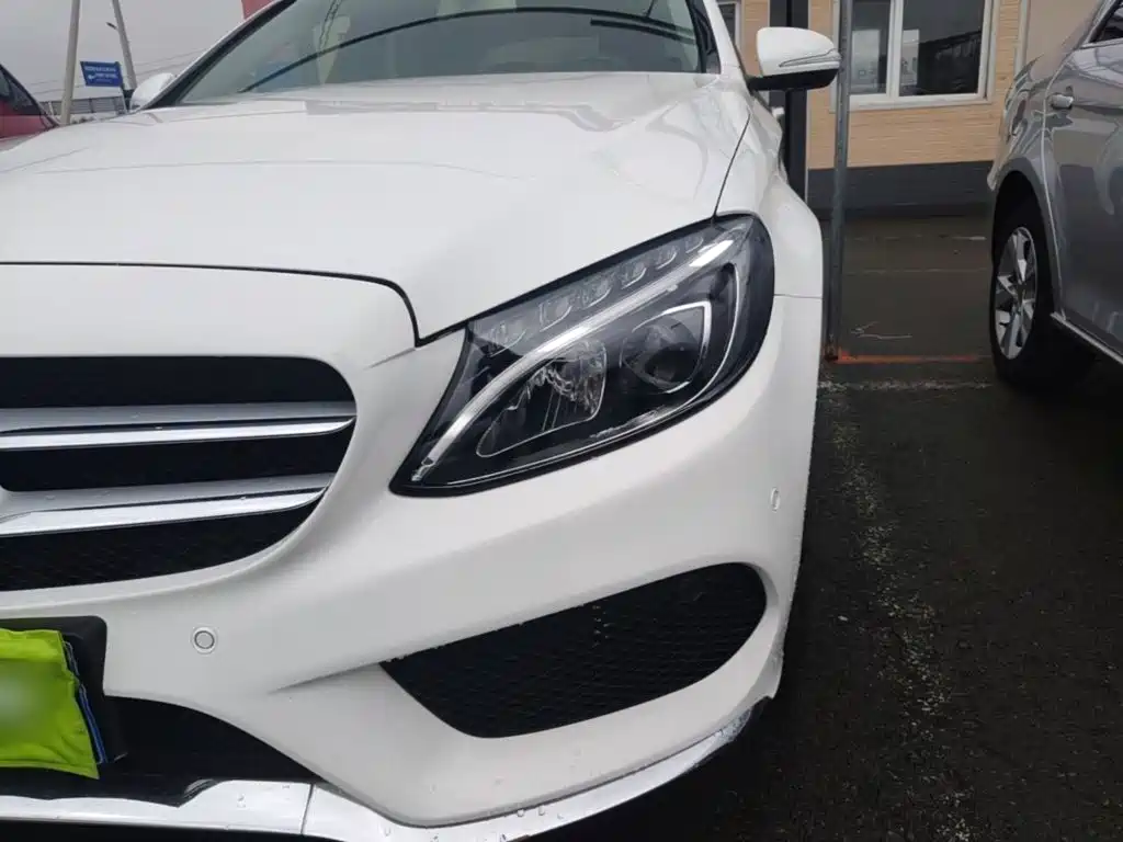 Mercedes-Benz C-Class — миниатюра 24