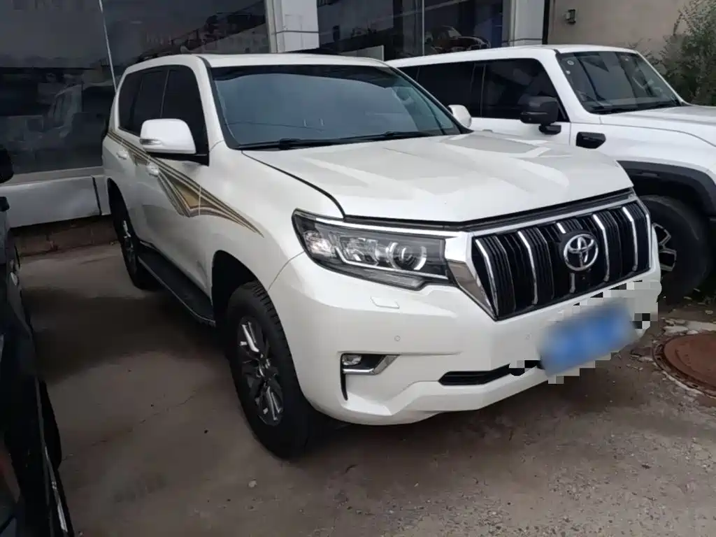 Toyota Prado — миниатюра 4