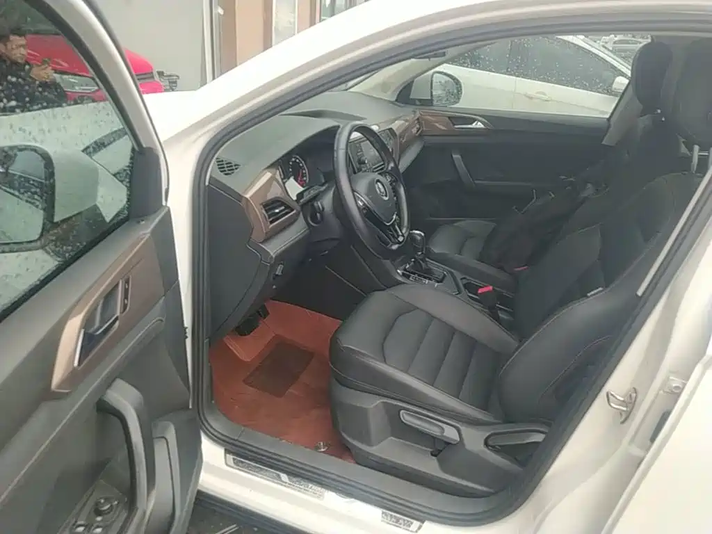 Volkswagen Tharu — миниатюра 16