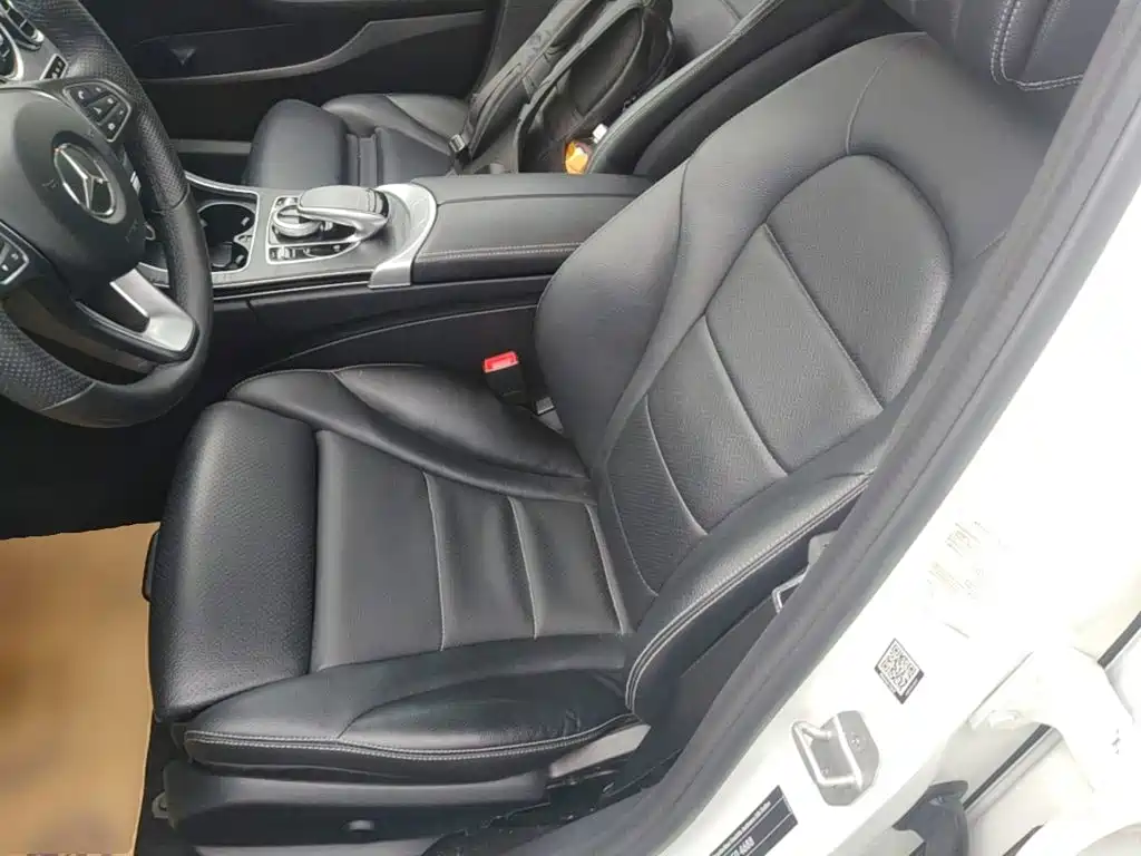 Mercedes-Benz C-Class — миниатюра 15