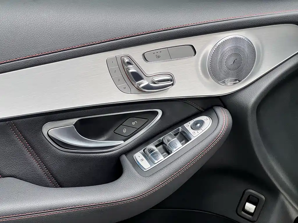 Mercedes-Benz GLC AMG — миниатюра 16