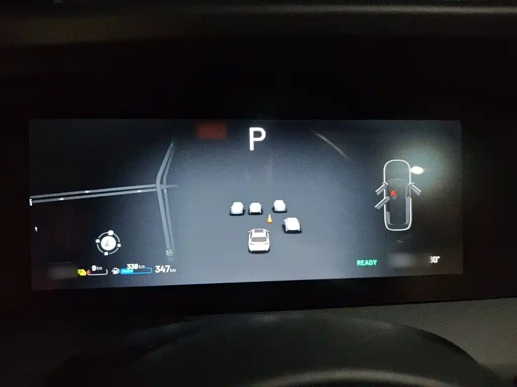 Li Auto Li ONE — миниатюра 4