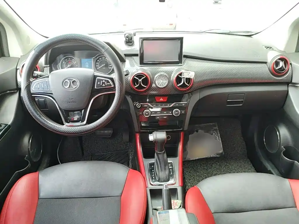 BAIC Senova X25 — миниатюра 10