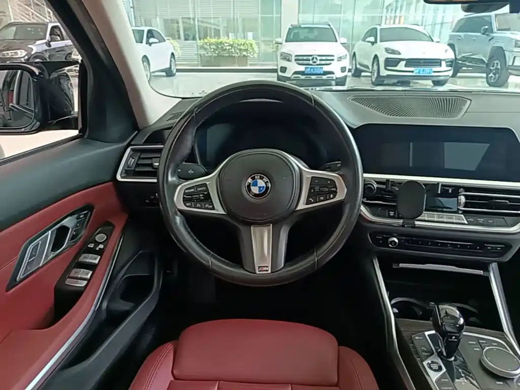 BMW 3 Series — миниатюра 11
