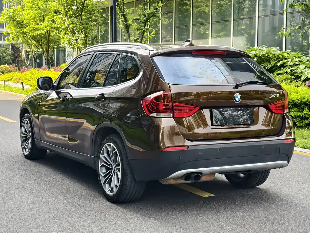 BMW X1 — миниатюра 10
