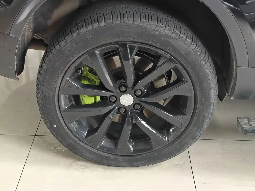 Land Rover Discovery — миниатюра 10