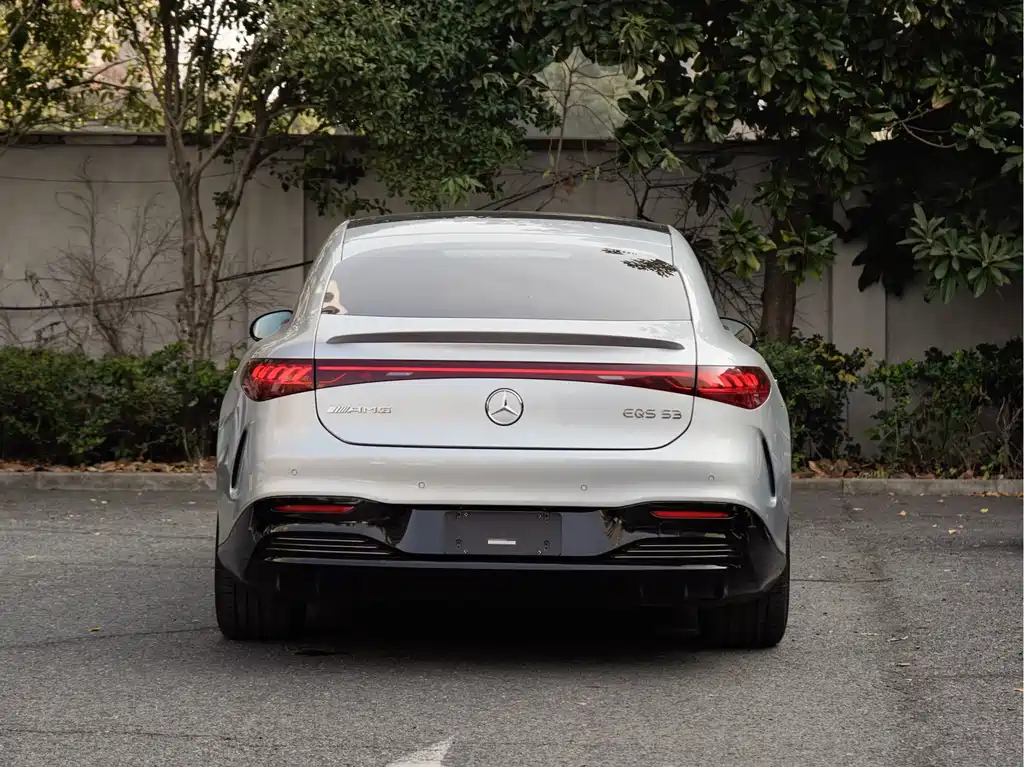 MERCEDES-BENZ EQS AMG