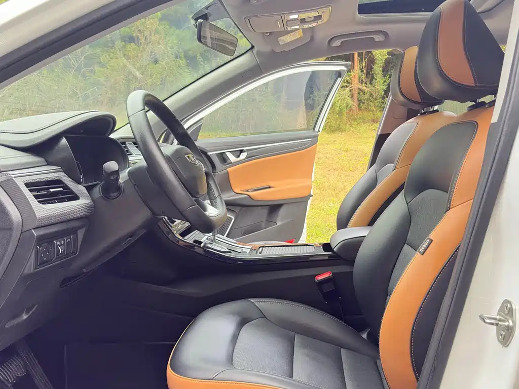 Geely Emgrand GL — миниатюра 7