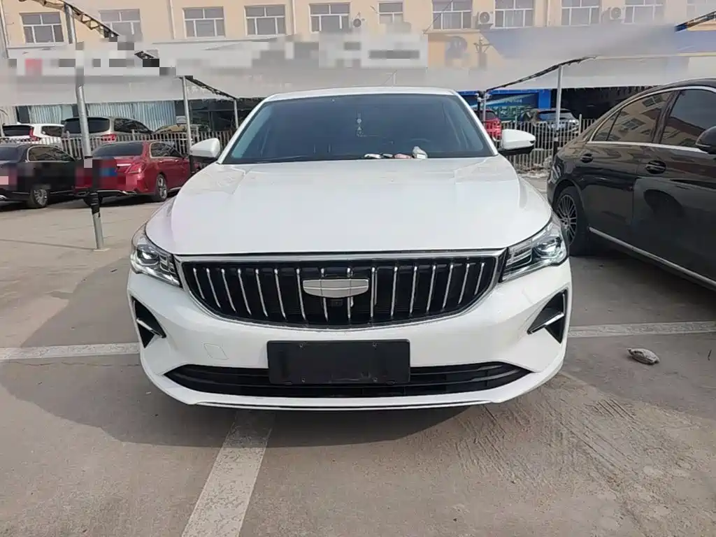 Geely Emgrand — миниатюра 3