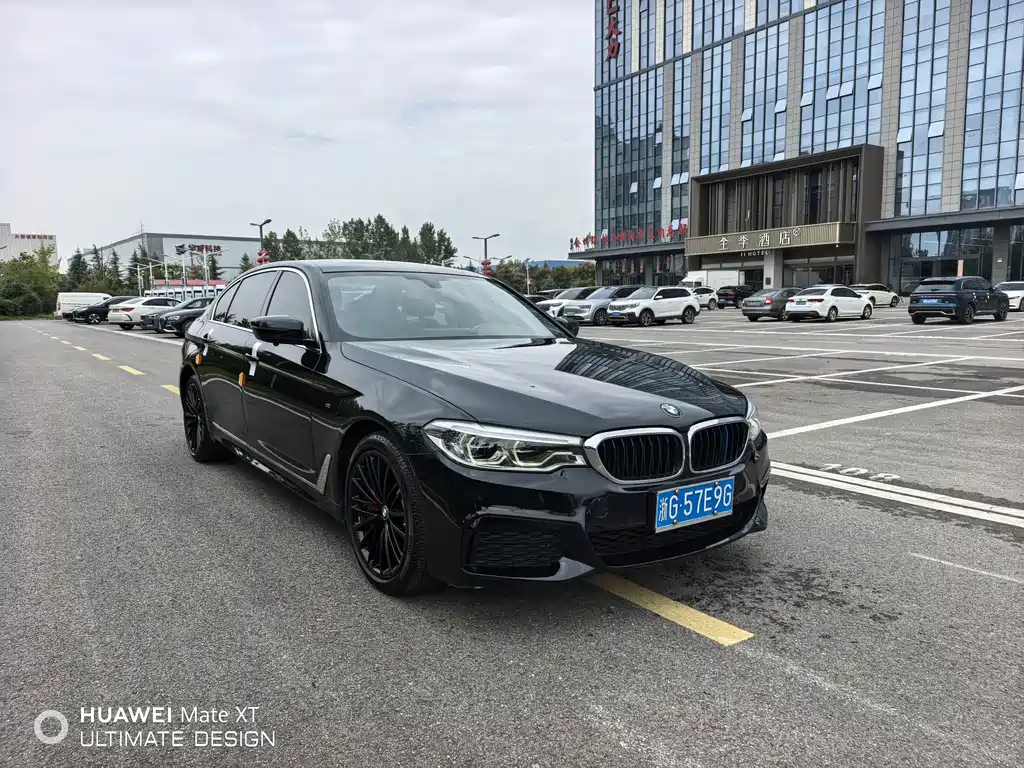 BMW 5 Series — миниатюра 3