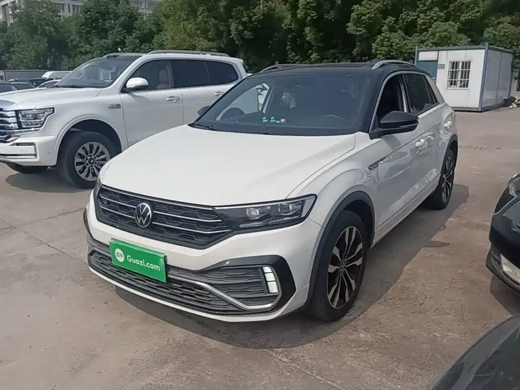 Volkswagen T-Roc — миниатюра 2