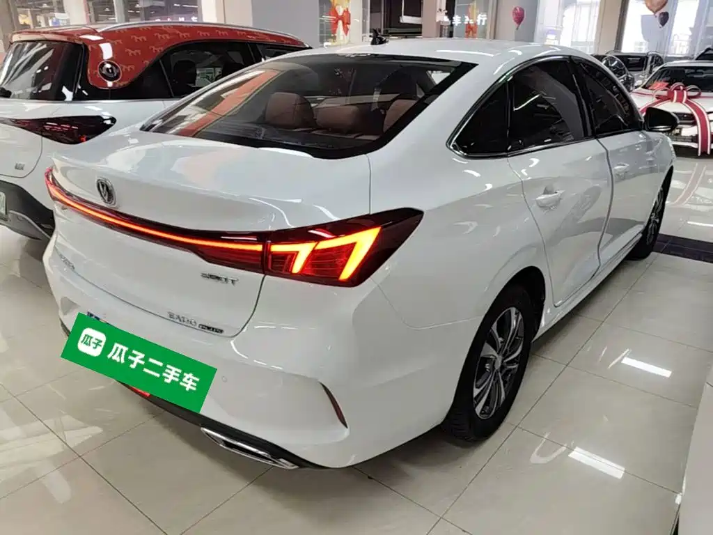 Changan Eado — миниатюра 7