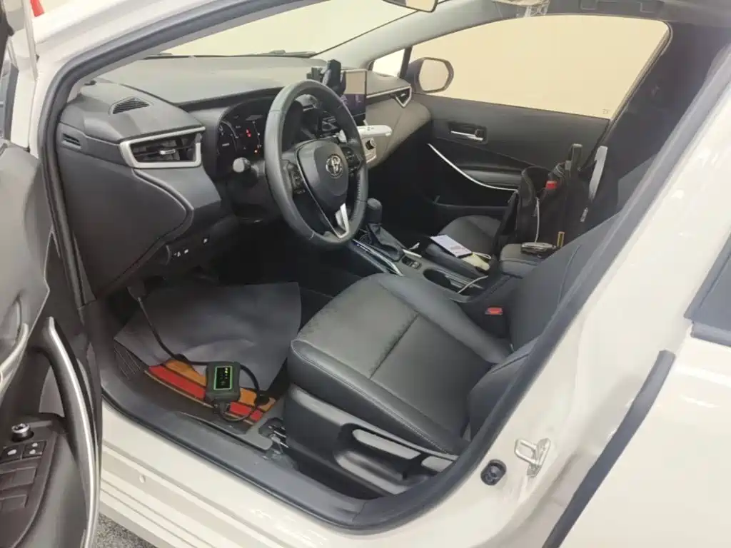 Toyota Corolla — миниатюра 15