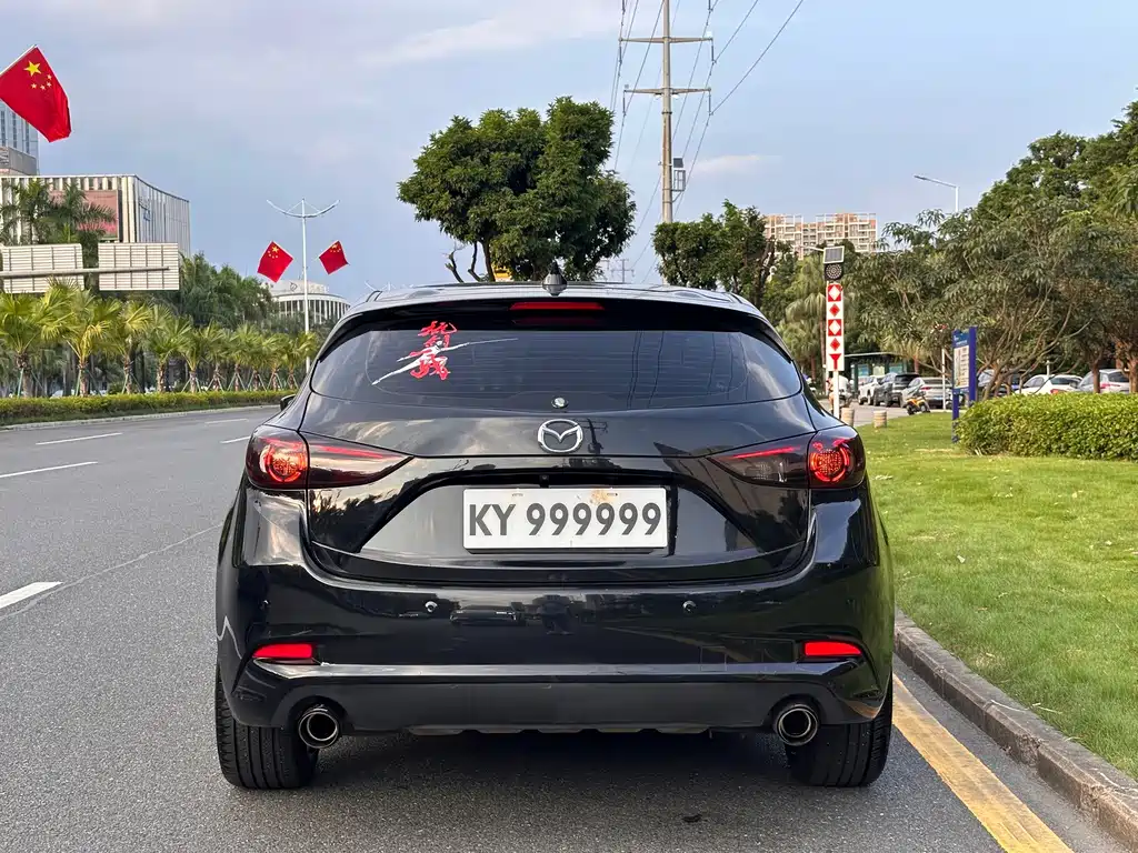 Mazda 3 Axela — миниатюра 6