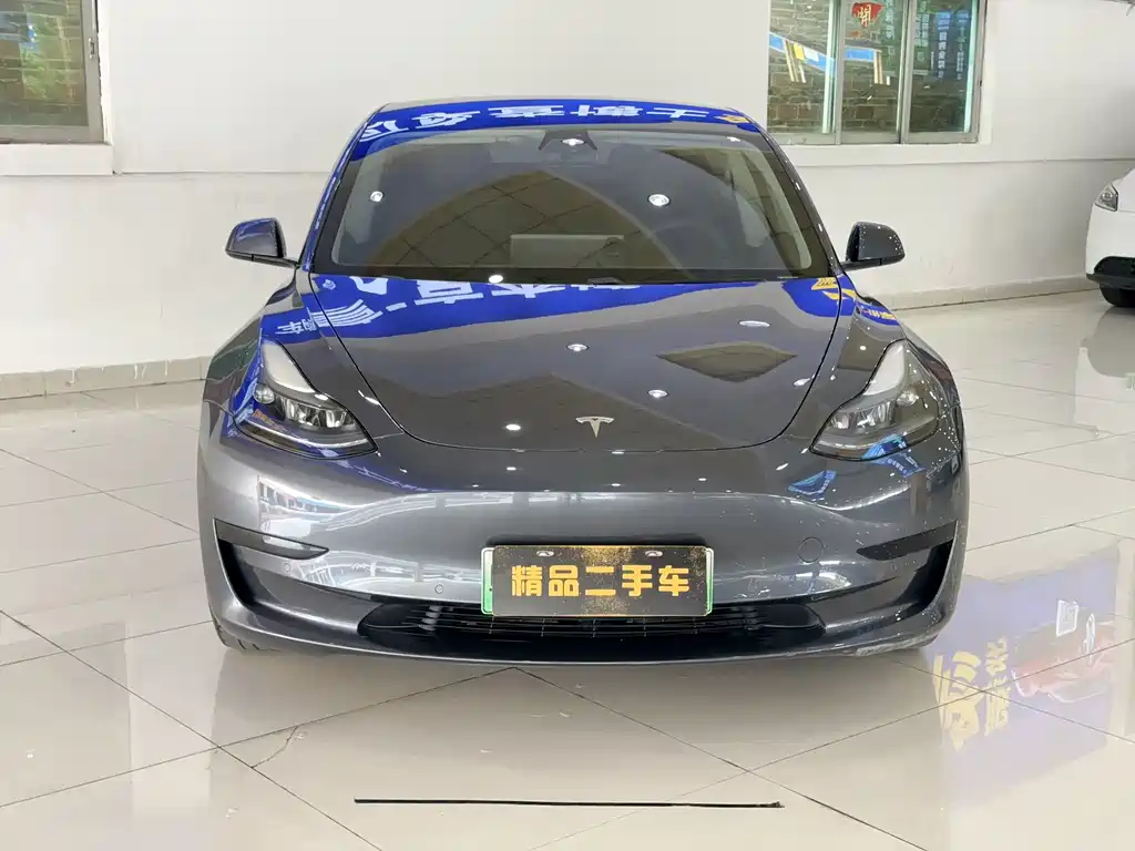 Tesla Model 3 — фотографии объявления, Фото 3