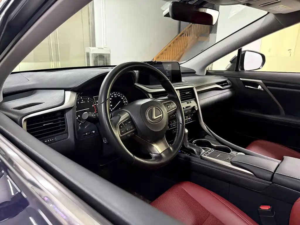 Lexus RX — миниатюра 11