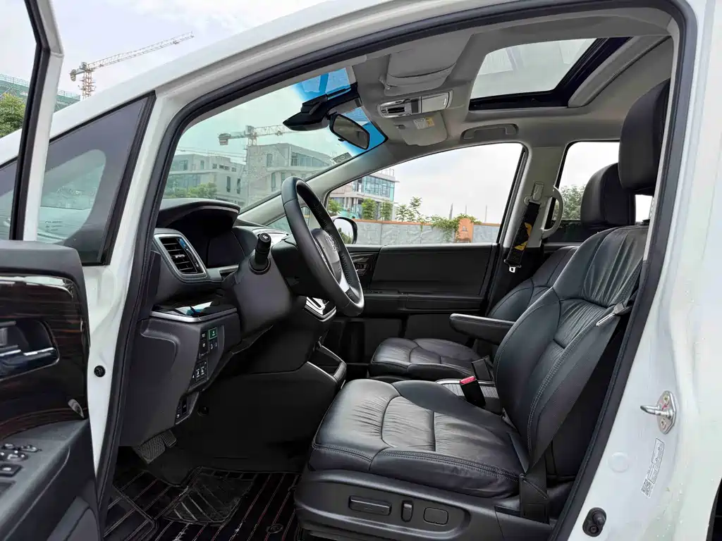 Honda Odyssey — миниатюра 7