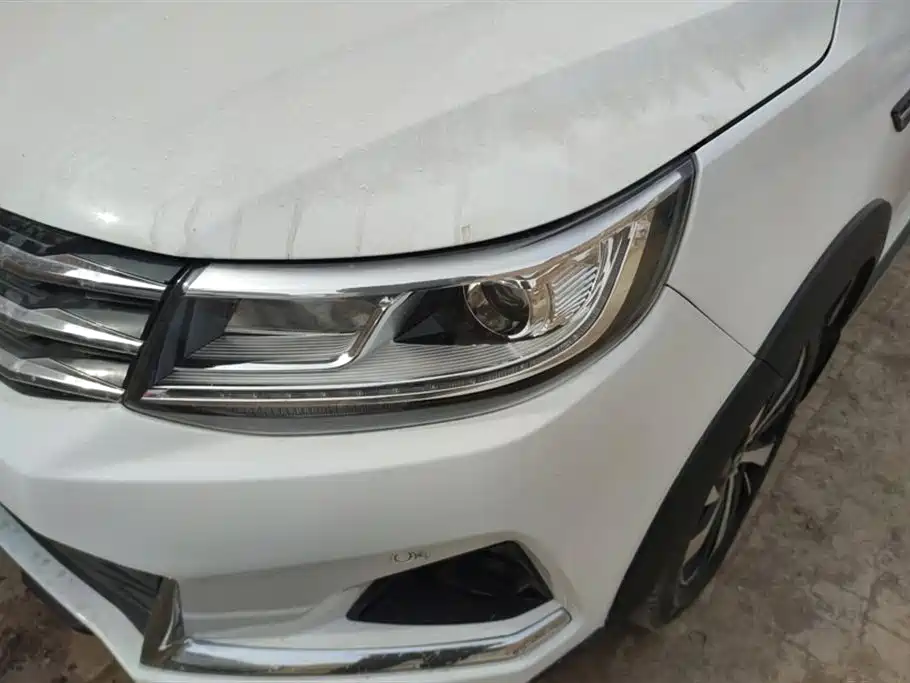 DONGFENG JINGYI X6