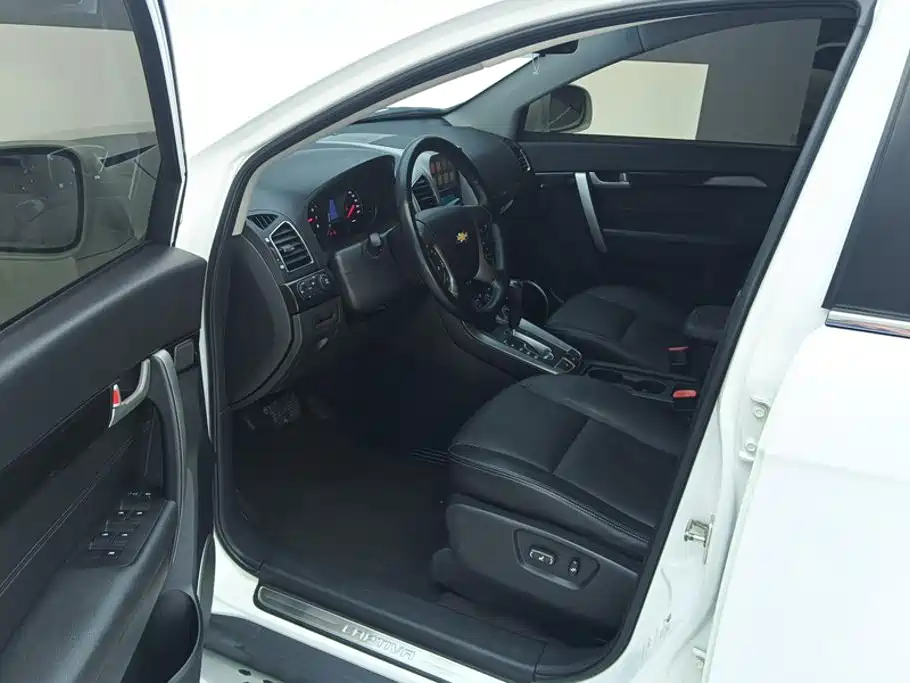 Chevrolet Captiva 2.4L 4WD Flagship Edition 7 seats, фото 9