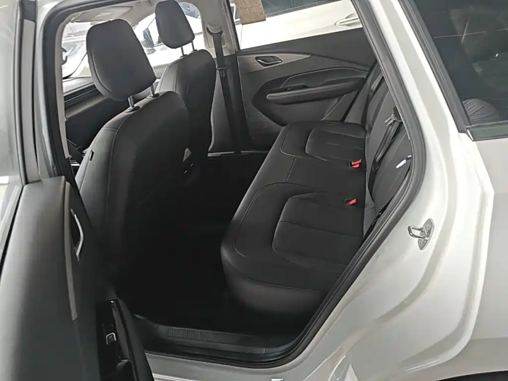 Wuling Xingguang — миниатюра 17