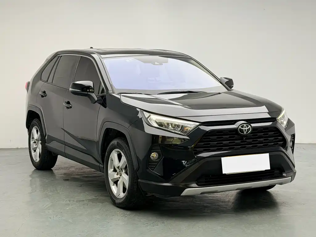 Toyota RAV4 — миниатюра 3