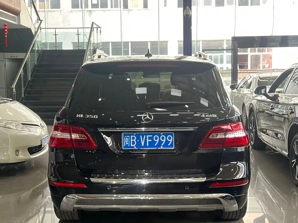 Mercedes-Benz M-Class — миниатюра 8