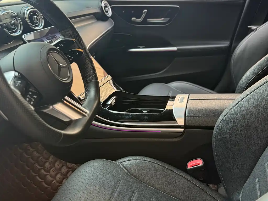 Mercedes-Benz C-Class — миниатюра 5