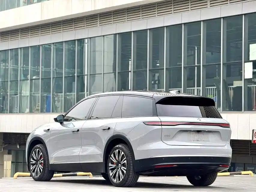 NIO ES8 — миниатюра 9