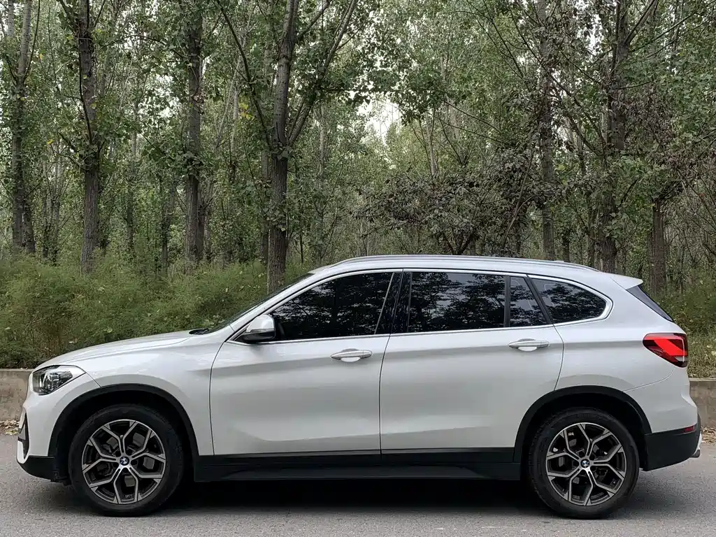 BMW X1 — миниатюра 4