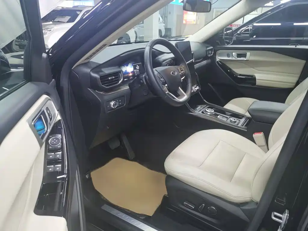 Ford Explorer — миниатюра 19