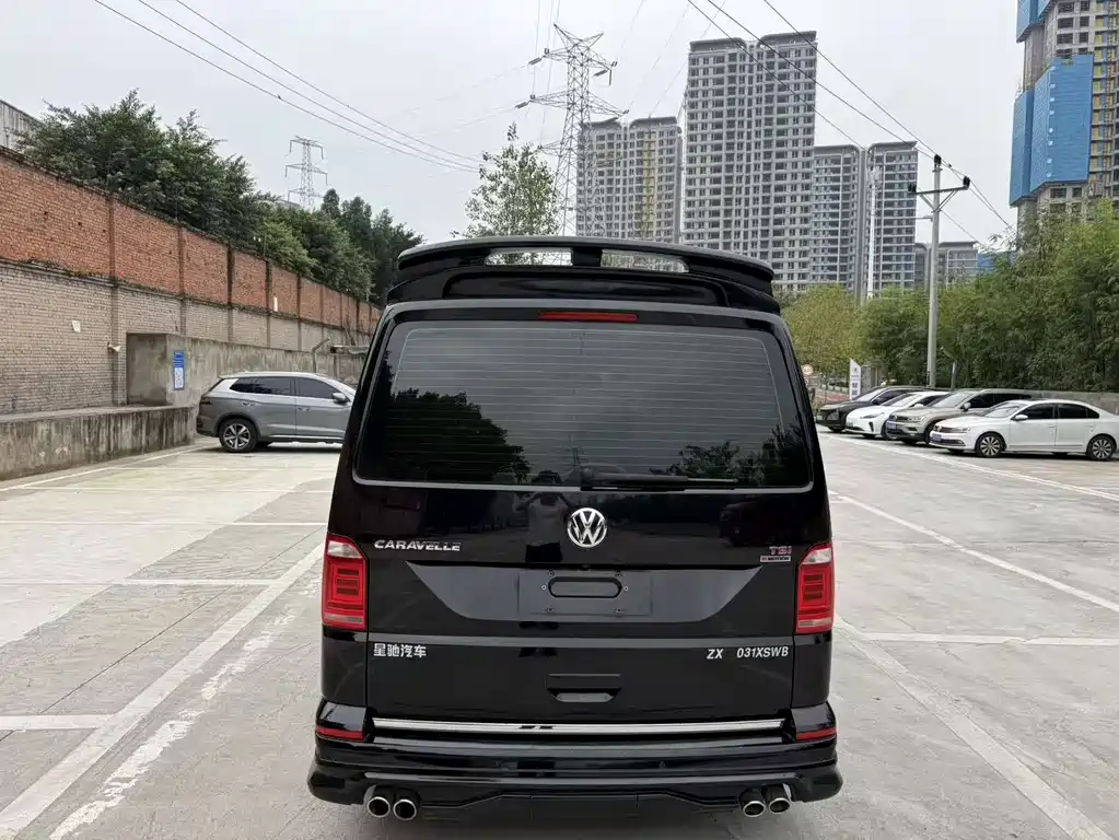 Volkswagen Caravelle — миниатюра 17