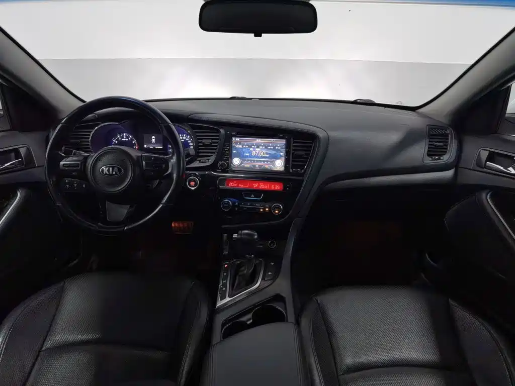 Kia K5 — миниатюра 5