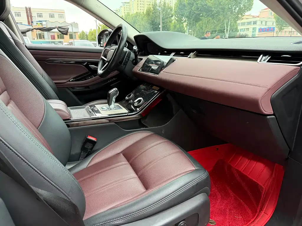 Land Rover Evoque PHEV — миниатюра 14