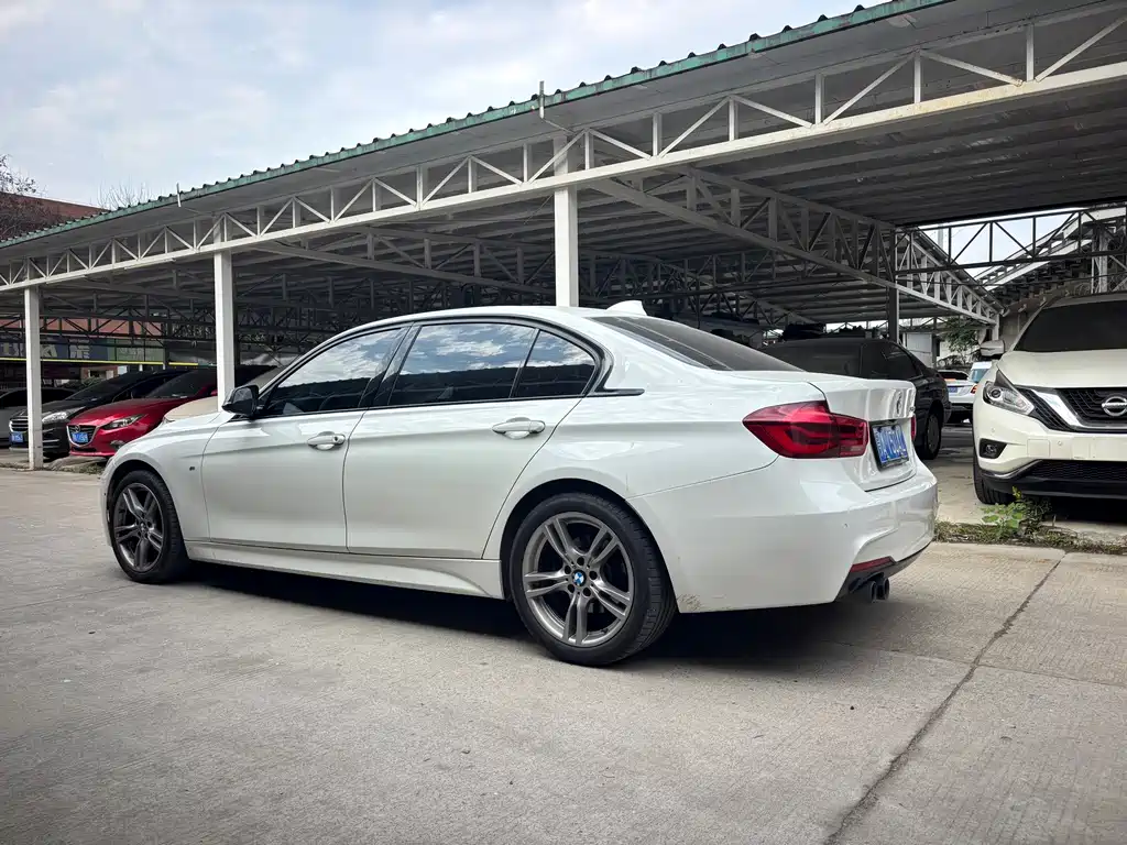 BMW 3 Series — миниатюра 13