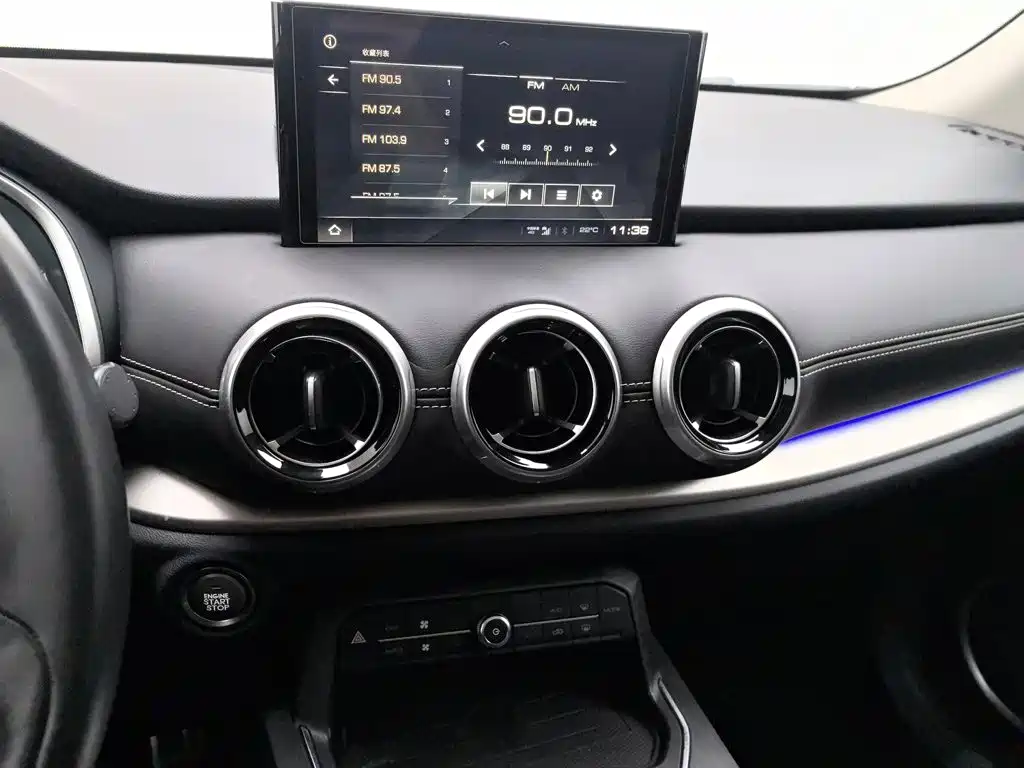 Wey Wey VV6 — миниатюра 12