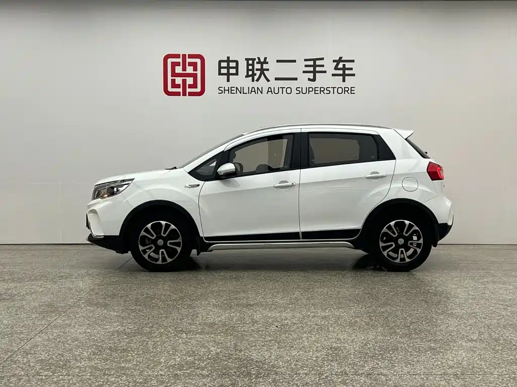 Geely Vision X3 — миниатюра 3
