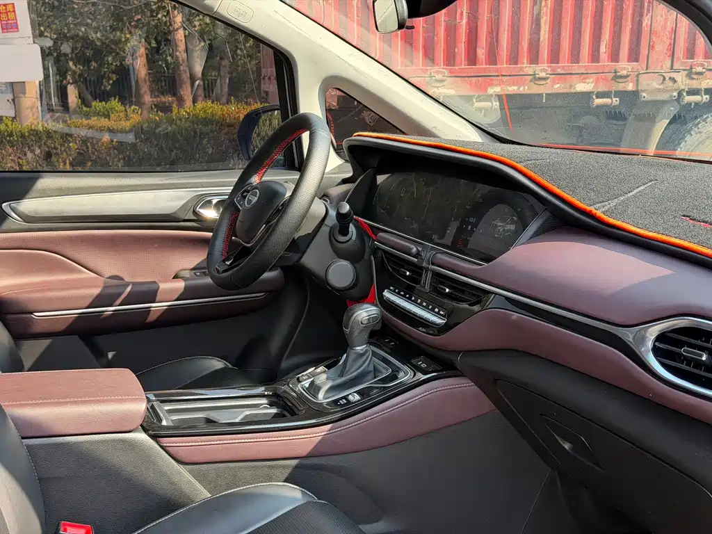 GAC Motor Trumpchi M6 — миниатюра 12